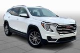Used 2024 GMC Terrain SLT image 2