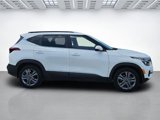 Used 2023 Kia Seltos S image 4