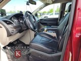 Used 2013 Chrysler Town & Country Touring image 6