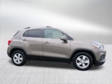 Used 2020 Chevrolet Trax LT image 2
