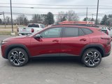New 2025 Chevrolet Trax RS w/ Sunroof Package image 2