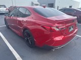 Used 2025 Toyota Camry SE image 4