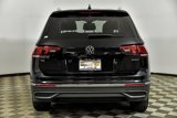 Certified 2022 Volkswagen Tiguan SE w/ Panoramic Sunroof Package image 5