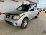 Used 2018 Nissan Frontier SV image 2