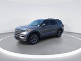 Used 2022 Ford Explorer XLT w/ Equipment Group 202A image 4
