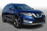 Used 2017 Nissan Rogue SL w/ SL Premium Package image 2