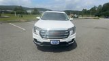 Used 2024 GMC Terrain SLT image 3