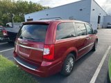 Used 2014 Chrysler Town & Country Touring-L w/ Driver Convenience Group image 5