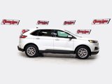 Used 2024 Ford Edge SEL image 3