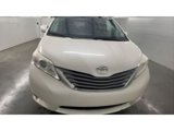 Used 2017 Toyota Sienna XLE image 3