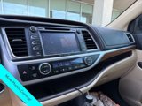 Used 2017 Toyota Highlander Limited image 5