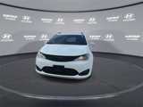 Used 2020 Chrysler Pacifica Touring-L w/ Advanced Safetytec Group image 5