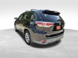 Used 2014 Toyota Highlander XLE image 5