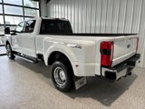 Used 2024 Ford F350 Lariat image 2