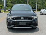 Used 2022 Volkswagen Tiguan SEL R-Line image 2