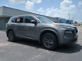 Used 2021 Nissan Rogue S image 2