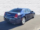 Used 2016 Chrysler 300 Limited image 2