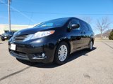 Used 2014 Toyota Sienna XLE image 3