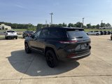 Used 2023 Jeep Grand Cherokee Altitude image 5