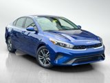 Certified 2022 Kia Forte LXS image 3