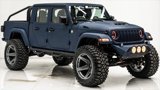 Used 2025 Jeep Gladiator Sport image 2