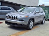 Used 2018 Jeep Cherokee Latitude image 2