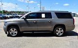 Used 2017 Chevrolet Suburban LT image 4