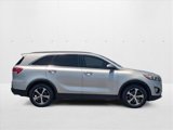 Used 2016 Kia Sorento EX image 4