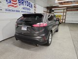 Used 2019 Ford Edge SE image 3