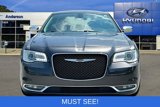 Used 2016 Chrysler 300 C image 2