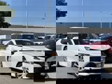 Used 2020 Toyota Camry LE image 2