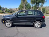 Used 2017 Volkswagen Tiguan S image 2
