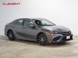 Used 2023 Toyota Camry SE image 3
