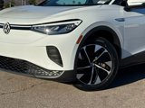 Used 2022 Volkswagen ID.4 Pro image 3