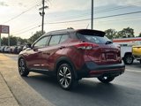 Used 2019 Nissan Kicks SR image 3