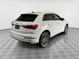 Used 2022 Audi Q3 2.0T Premium w/ Convenience Package image 3