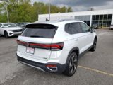 New 2025 Volkswagen Taos SE image 4