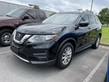 Used 2019 Nissan Rogue SV image 3