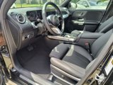 Used 2024 Mercedes-Benz GLB 250 image 2