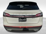 Used 2020 Lincoln Nautilus Reserve image 4