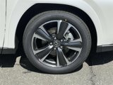 New 2025 Lexus UX 300h AWD image 6