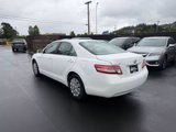 Used 2010 Toyota Camry LE image 6