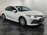 Used 2022 Toyota Camry LE image 2