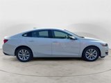Used 2023 Chevrolet Malibu LT image 2