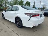 Used 2023 Toyota Camry SE image 5