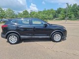 Used 2019 Nissan Rogue Sport S image 5