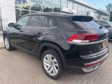 Used 2021 Volkswagen Atlas Cross Sport SE w/ Panoramic Sunroof Package image 2
