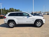 Used 2017 Jeep Grand Cherokee Laredo w/ Quick Order Package 2BE image 2