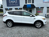 Used 2017 Ford Escape SE image 6