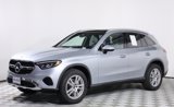 Used 2025 Mercedes-Benz GLC 300 4MATIC image 3